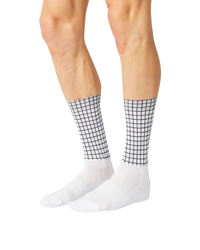 #Aero Movement Grid Socks - White